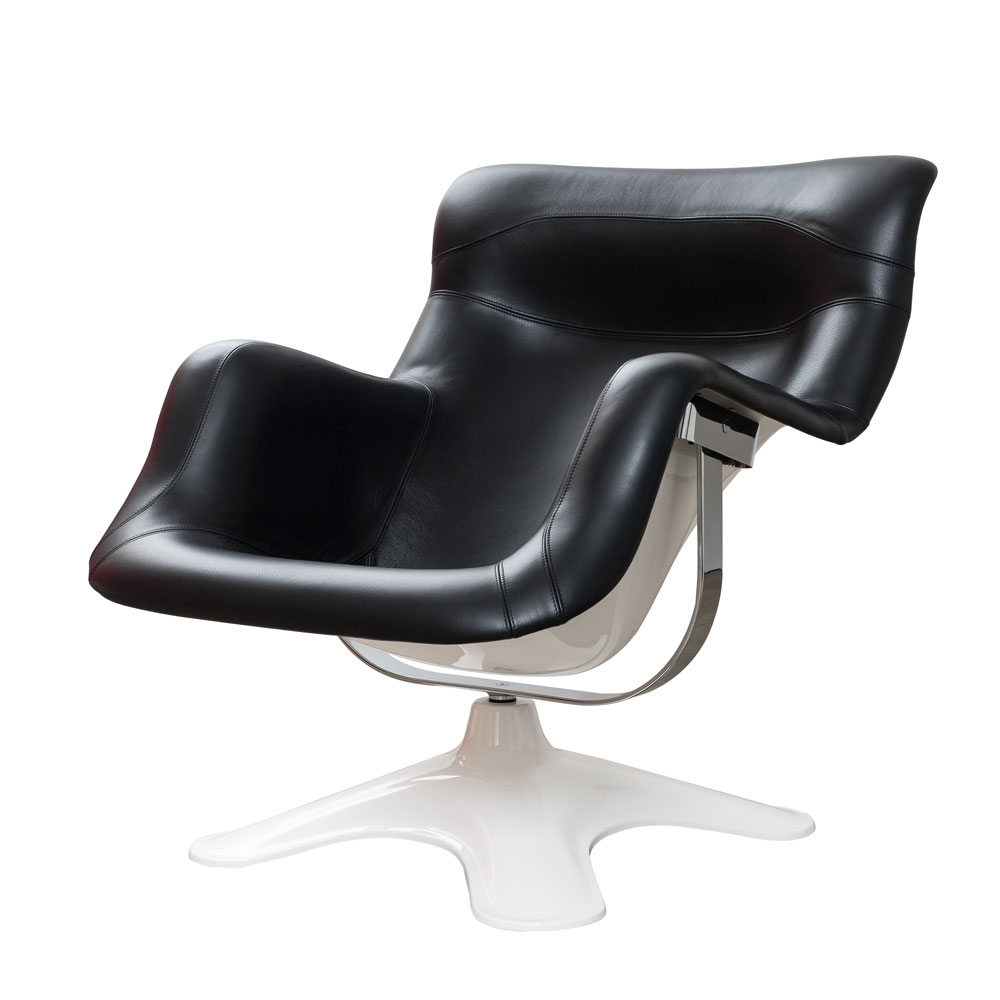 Karuselli Lounge Chair 太空時代皮革主人椅（黑） | 北歐櫥窗NORDIC