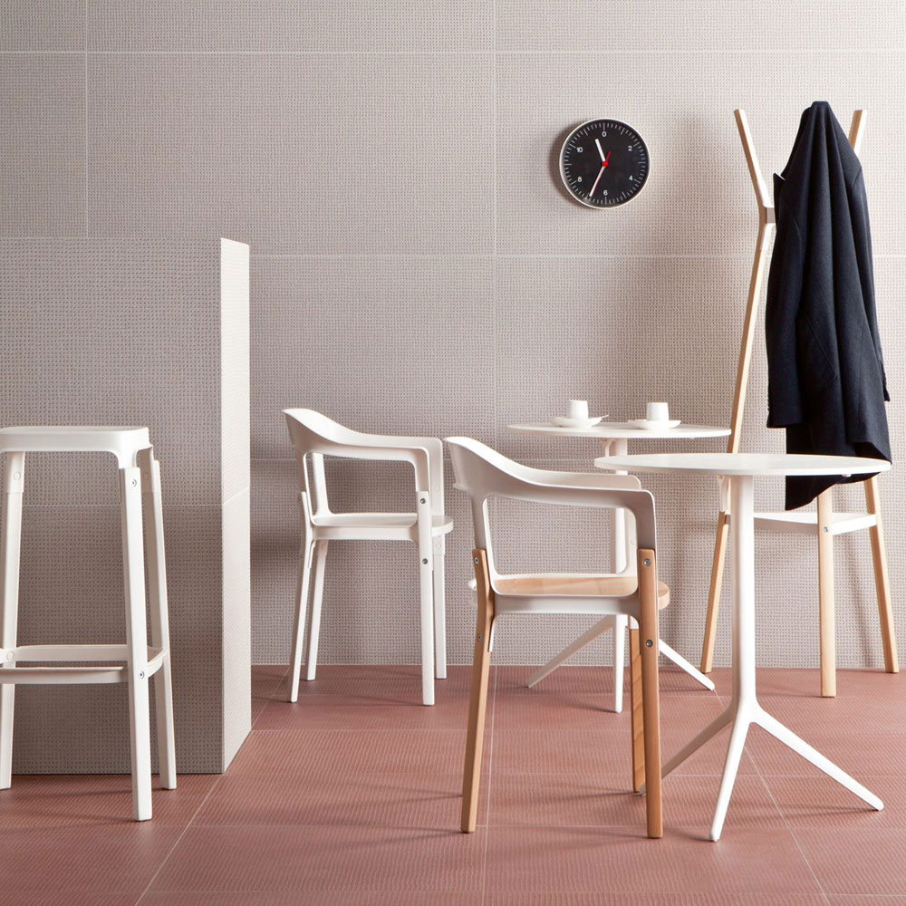Steelwood Coat Stand 衣帽架(胡桃木、黑) | 北歐櫥窗NORDIC Steelwood Coat Stand 衣帽架(胡桃木、黑) | 北歐櫥窗NORDIC
