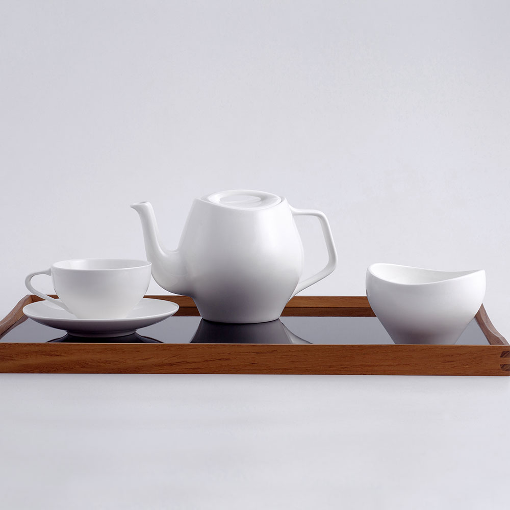 上田恒次　酒盃　盃　白磁　高台杯　6客 楽天市場】高台平盃深口 一日の終りにうまい一杯を 利き酒盃 白磁 盃